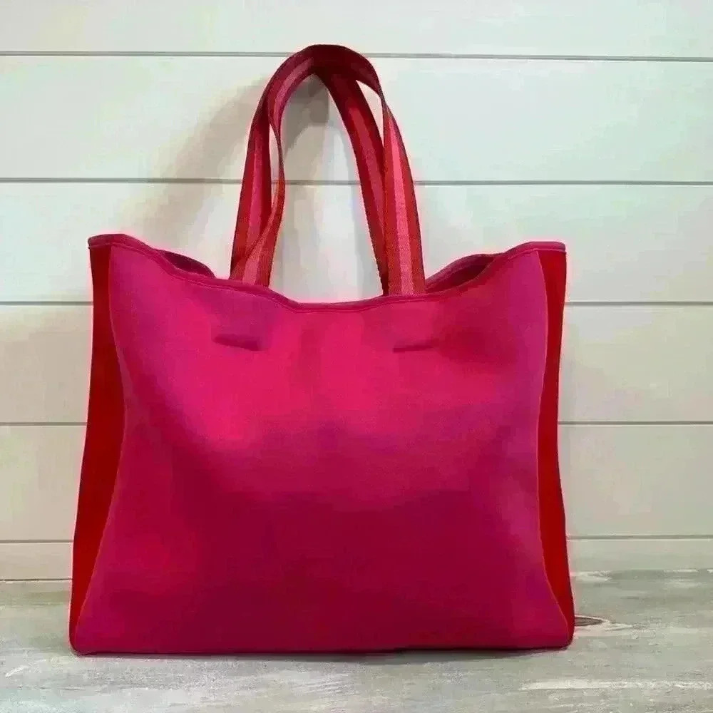 SummerSalt Neoprine Beach Tote in Pink/Red